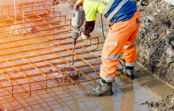 Best Concrete Flooring Contractor  in Edmundson, MO